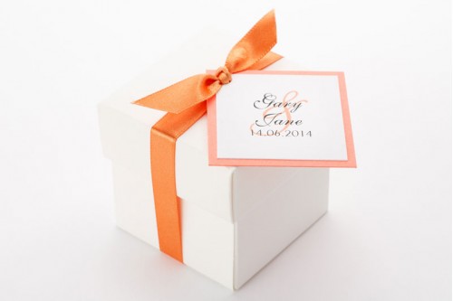 Square Box with Tag Favour